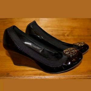 Tory Burch Caroline Black Wedges 7.5